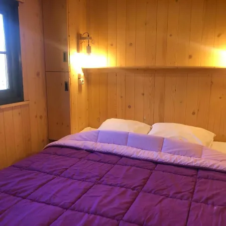 Camping Ushuaia Villages - Les 4 Saisons